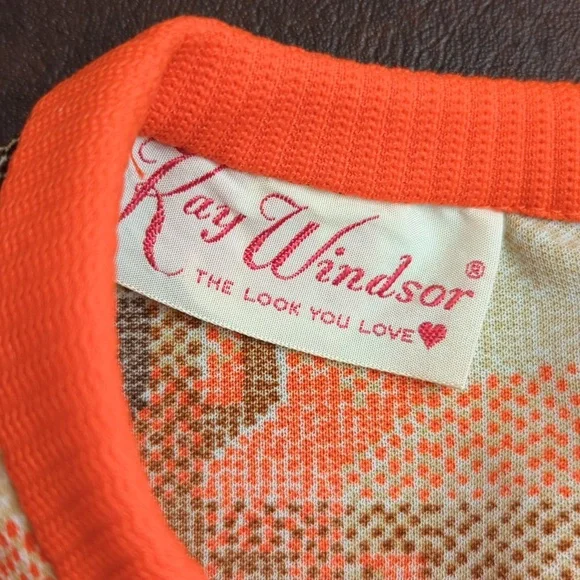 Vintage Sleeveless Dress - Picture 7 of 9